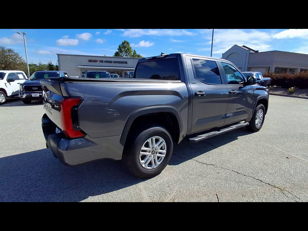 Used 2024 Toyota Tundra SR5 AWD/4WD image 8