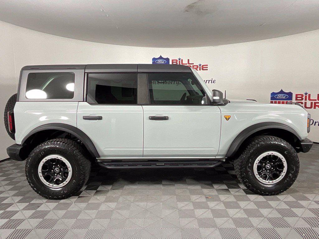 Certified 2022 Ford Bronco Badlands AWD/4WD image 2