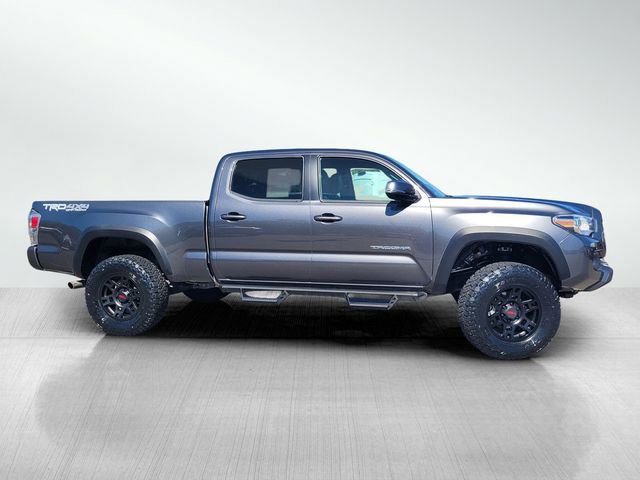 Used 2023 Toyota Tacoma TRD Off-Road w/ TRD Premium Off Road Package image 2