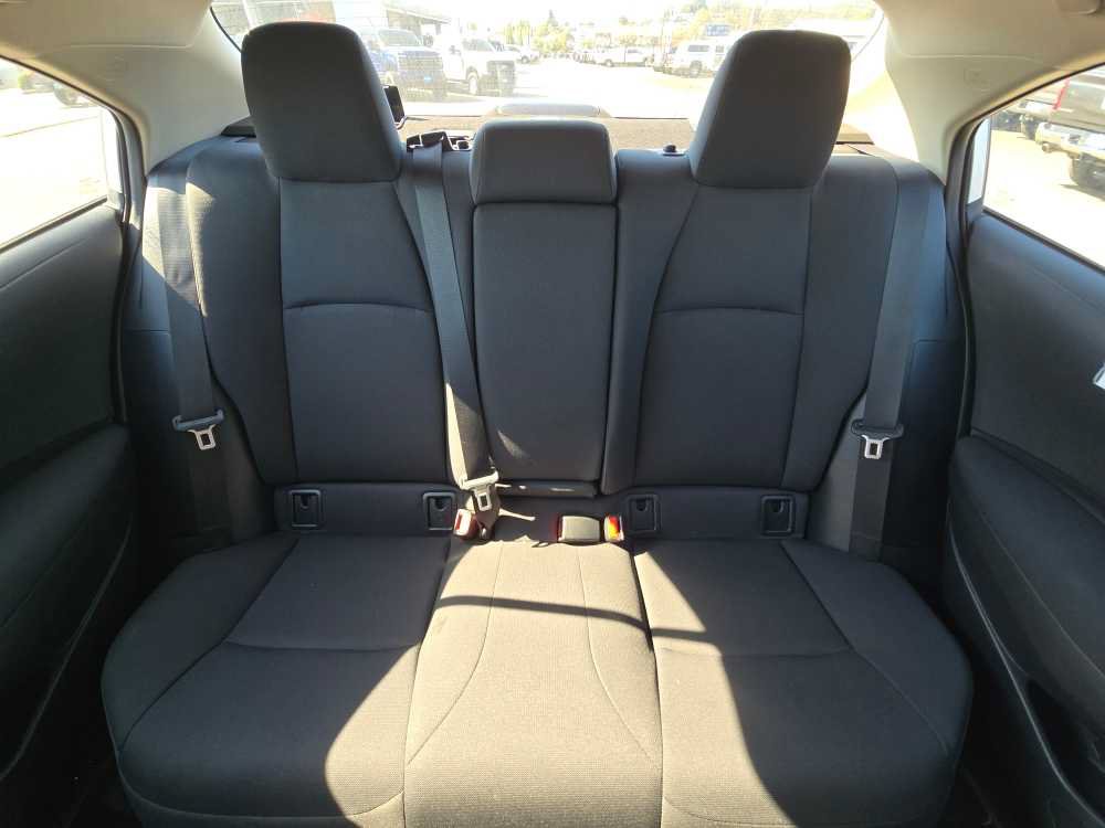 Used 2025 Toyota Corolla LE FWD image 17