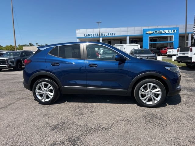 Used 2023 Buick Encore GX Preferred w/ Cold Weather Comfort Package AWD/4WD image 2
