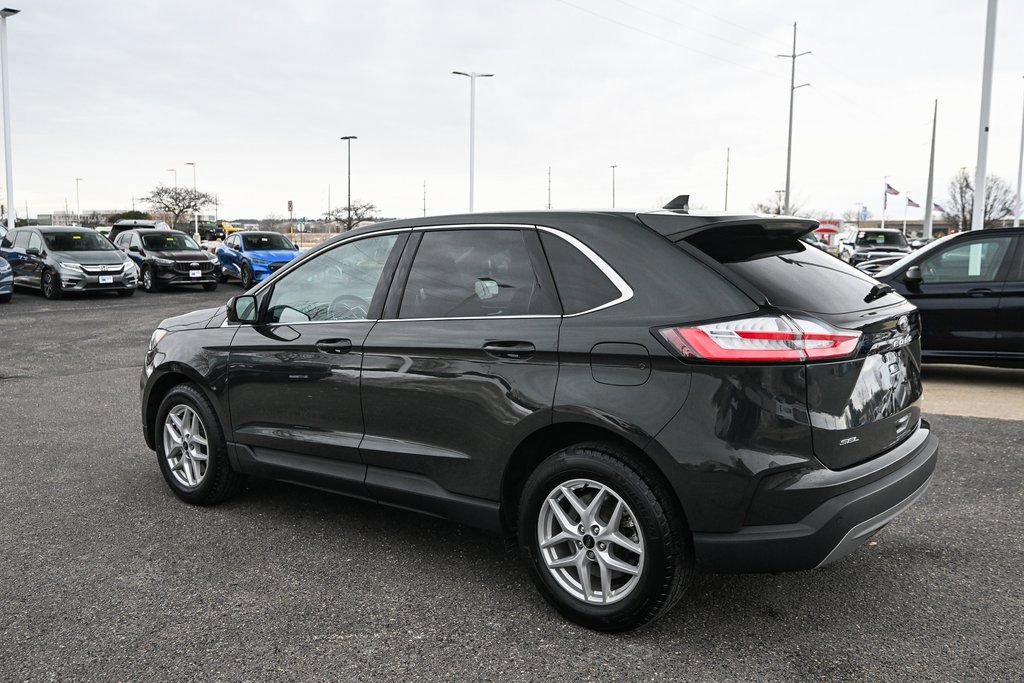 Certified 2024 Ford Edge SEL w/ Convenience Package image 5