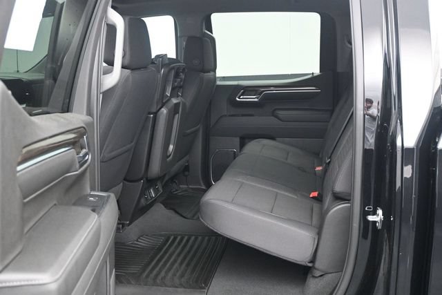 Used 2024 Chevrolet Silverado 1500 LT AWD/4WD image 5