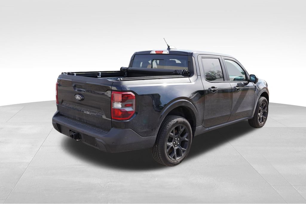 Certified 2025 Ford Maverick Lariat w/ Black Appearance Package AWD/4WD image 3