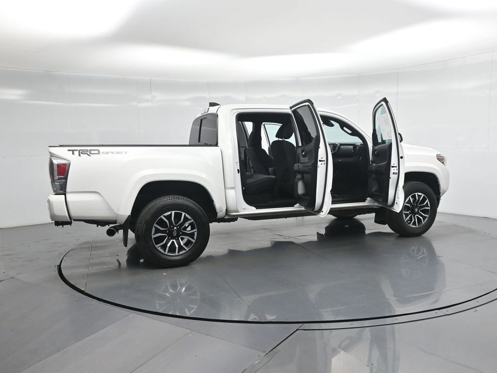 Used 2021 Toyota Tacoma TRD Sport w/ Technology Package image 24