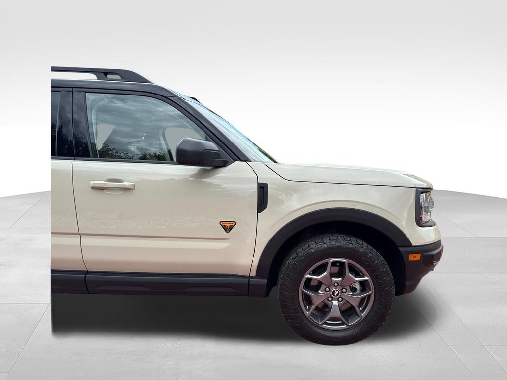 Certified 2024 Ford Bronco Sport Badlands w/ Premium Package AWD/4WD image 35