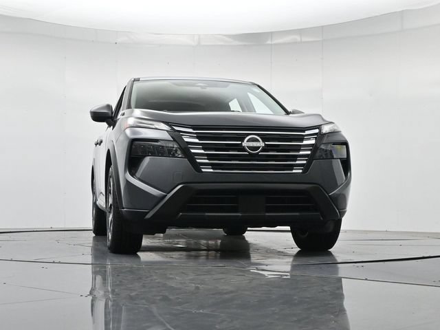 Used 2025 Nissan Rogue SV FWD image 35