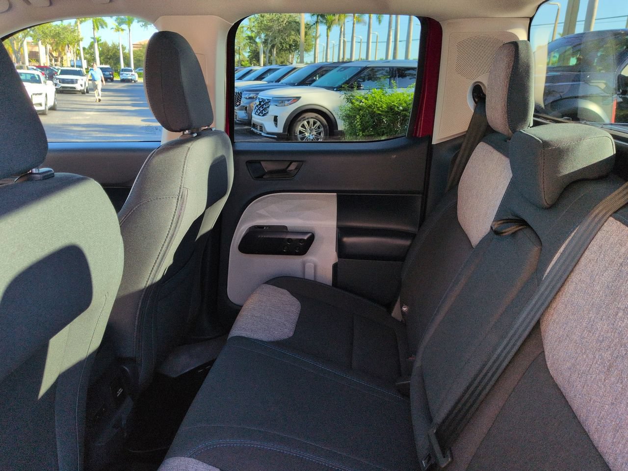 Certified 2025 Ford Maverick XLT w/ XLT Luxury Package FWD image 14