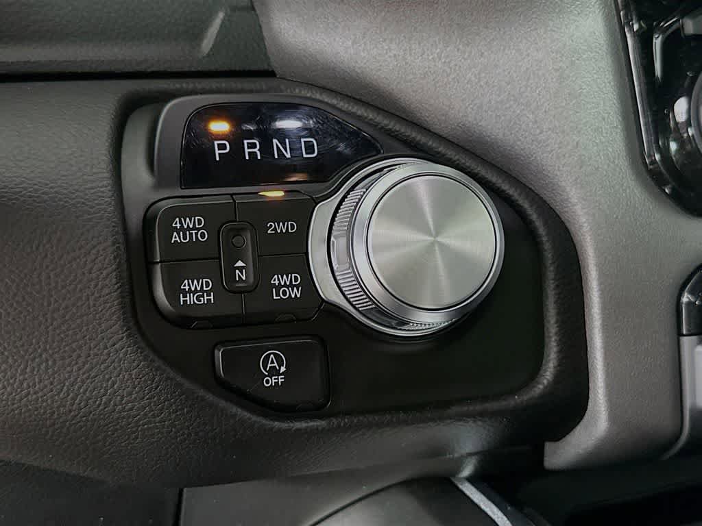 Used 2022 RAM 1500 Laramie AWD/4WD image 19