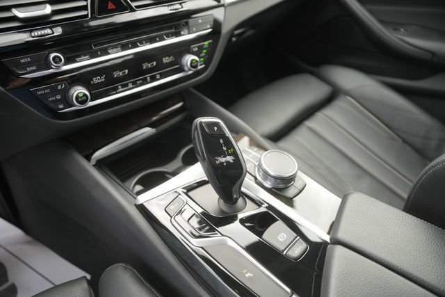 Used 2017 BMW 540i image 28