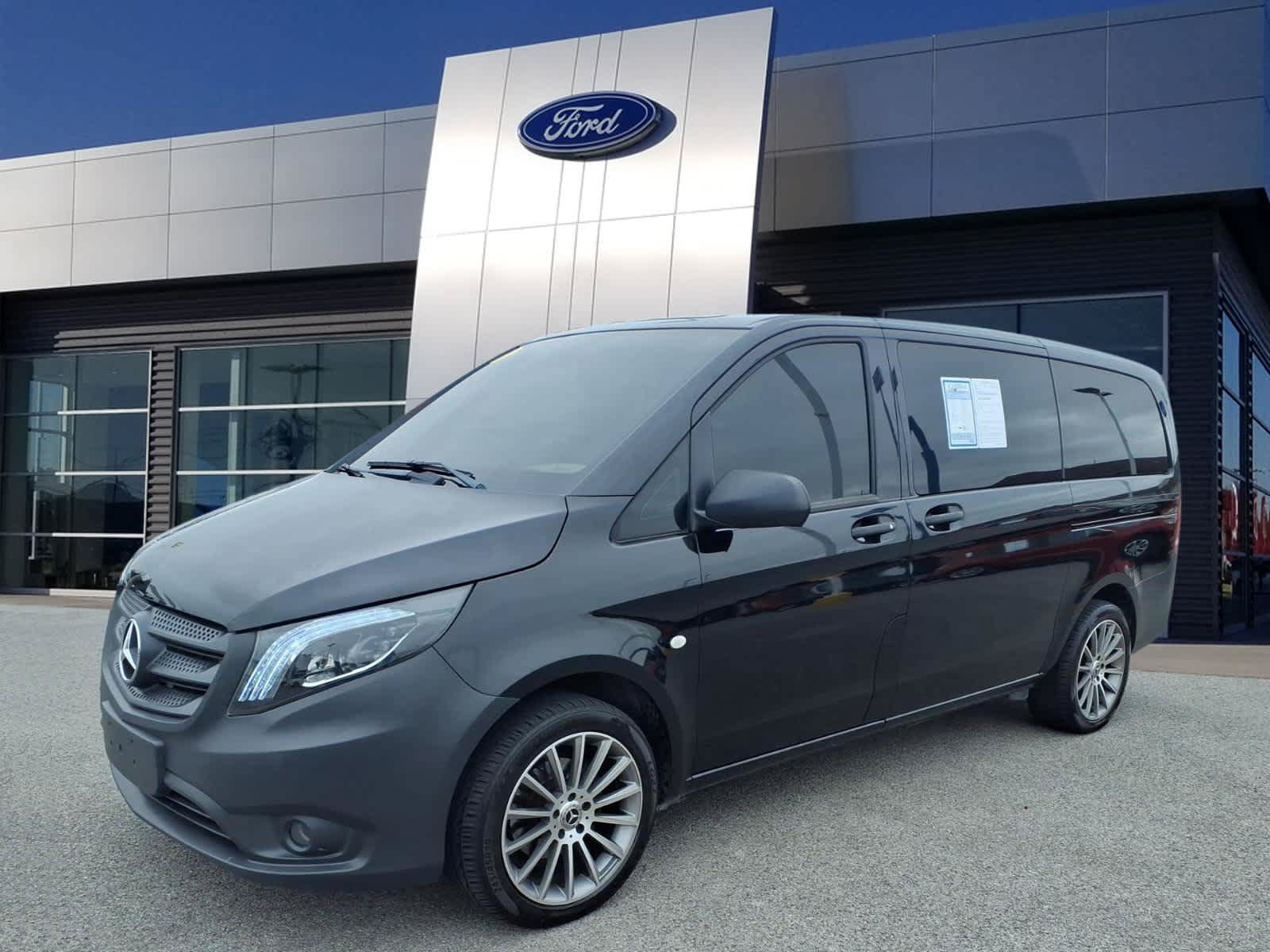 Used 2021 Mercedes-Benz Metris Passenger image 4