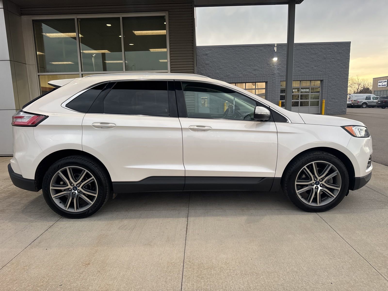 Certified 2019 Ford Edge Titanium w/ Cold Weather Package image 2