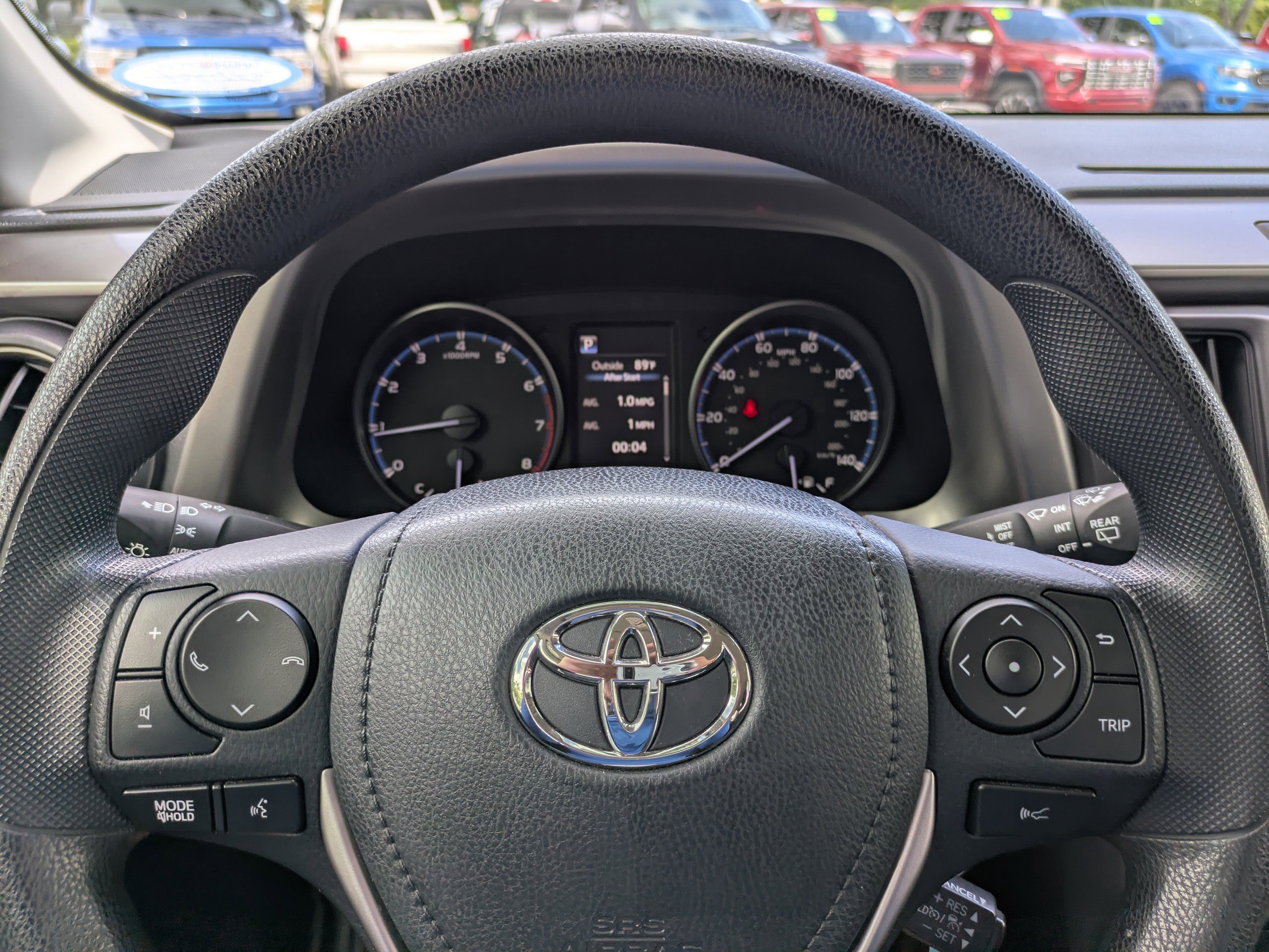 Used 2018 Toyota RAV4 LE w/ All Weather Liner Package FWD image 25