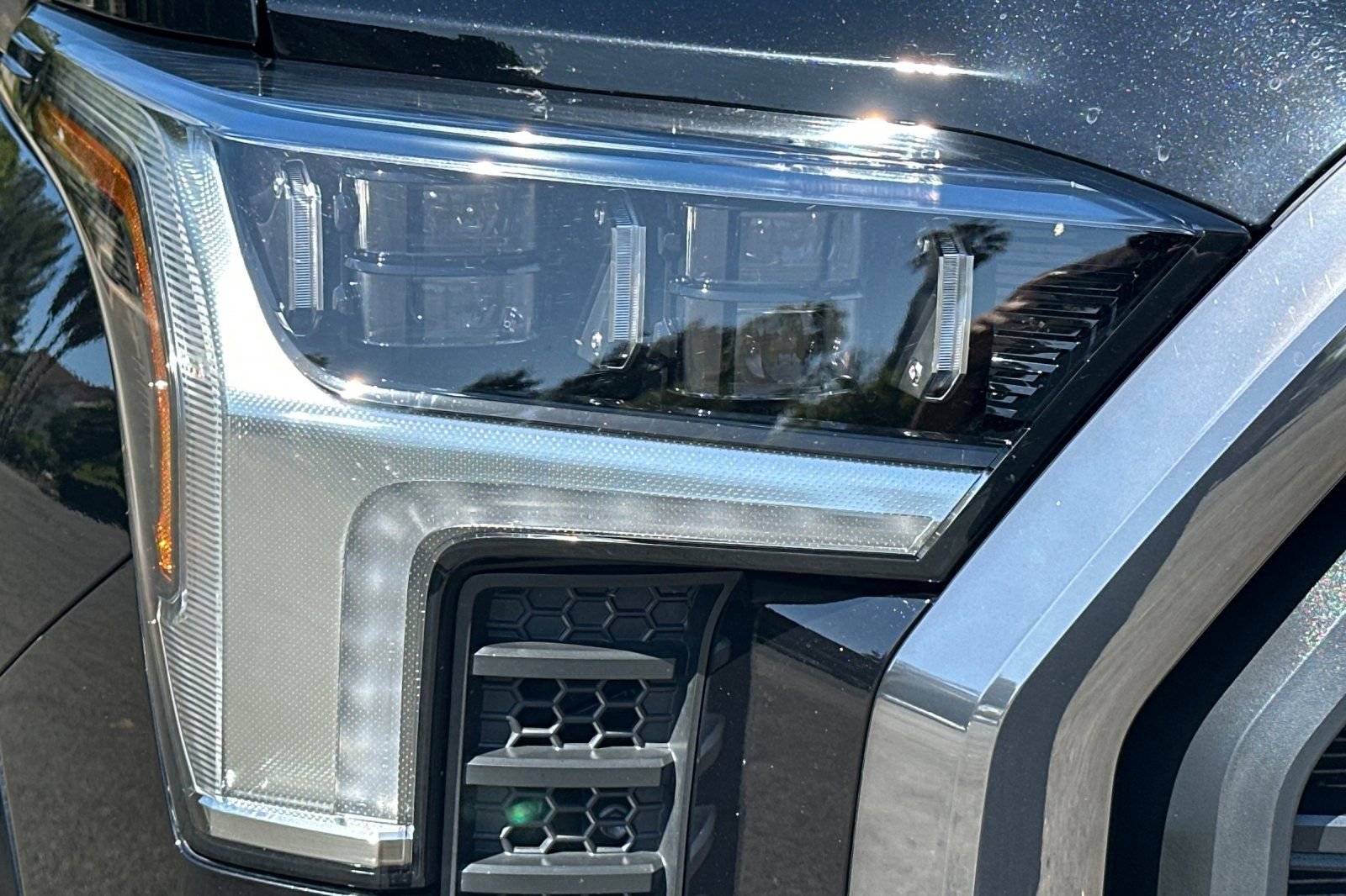 Used 2023 Toyota Tundra Platinum AWD/4WD image 44
