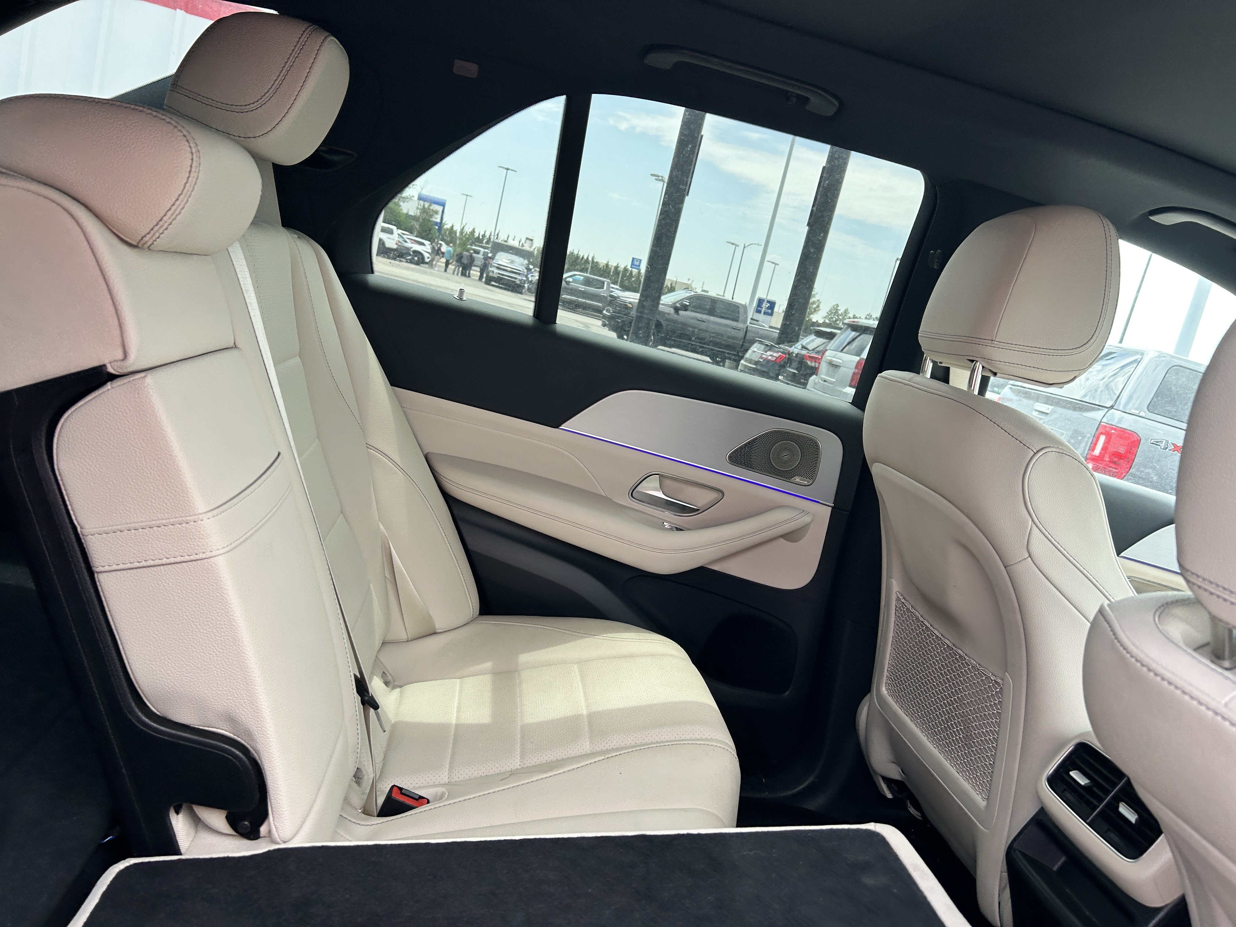Used 2025 Mercedes-Benz GLE 350 4MATIC image 12