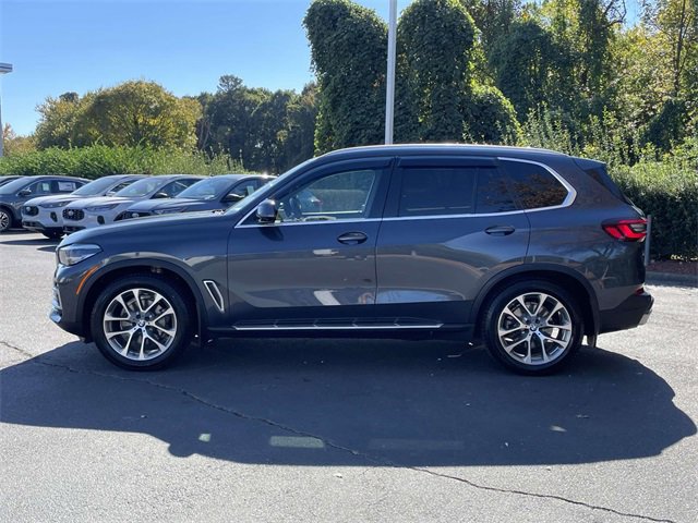 Used 2021 BMW X5 xDrive40i w/ Convenience Package image 2