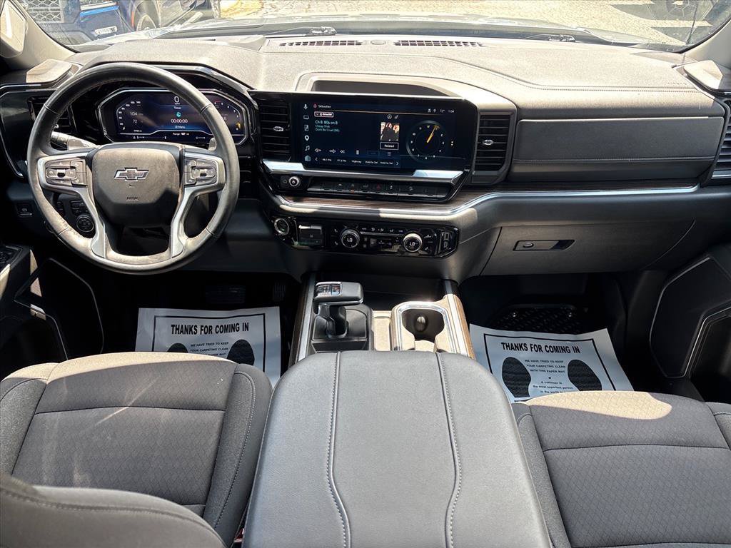 Used 2025 Chevrolet Silverado 1500 RST w/ Z71 Off-Road Package AWD/4WD image 21