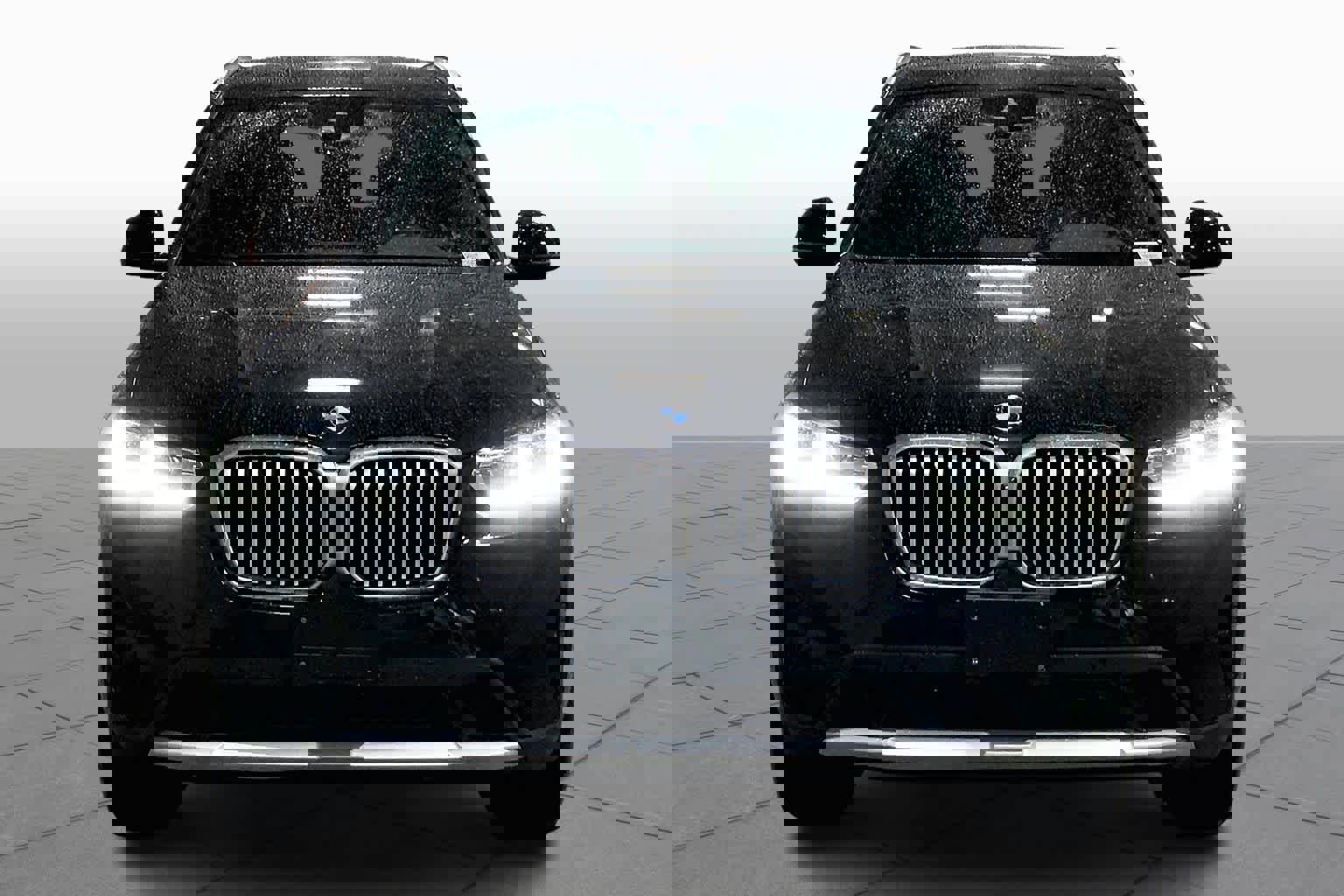 Used 2024 BMW X3 xDrive30i image 3