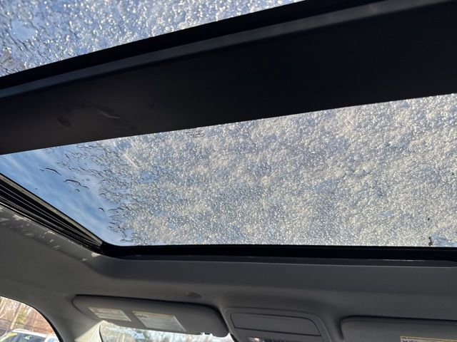 Certified 2022 Ford Explorer XLT w/ Equipment Group 202A image 15