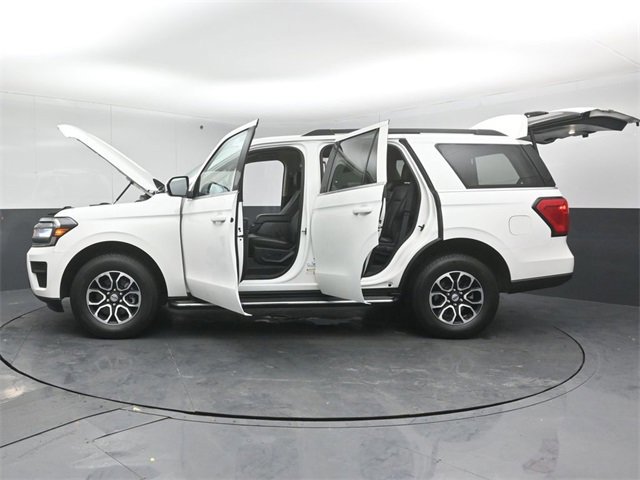 Certified 2023 Ford Expedition XLT image 53