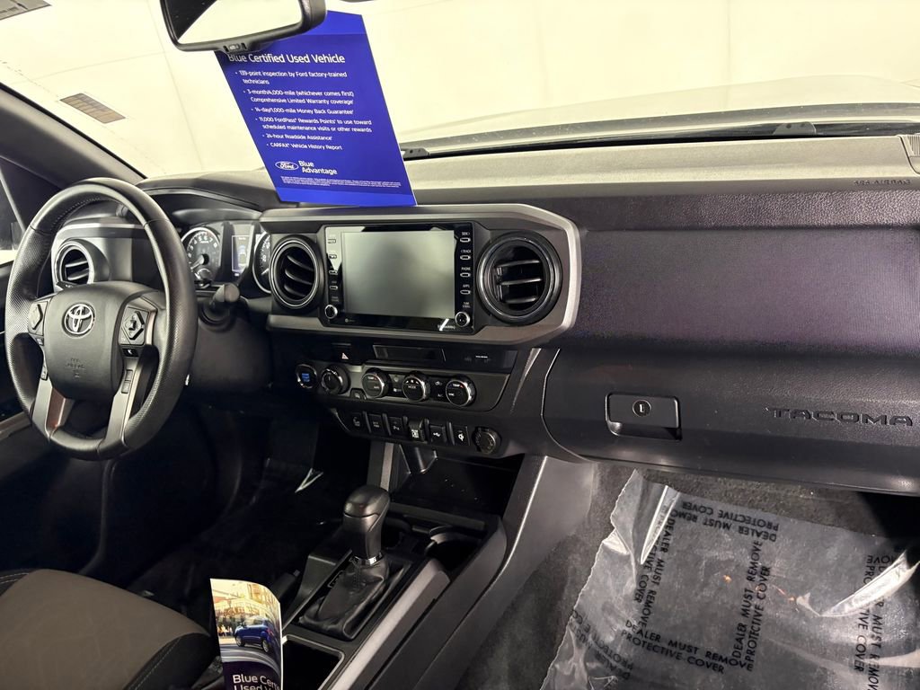 Used 2023 Toyota Tacoma TRD Off-Road w/ Technology Package AWD/4WD image 36