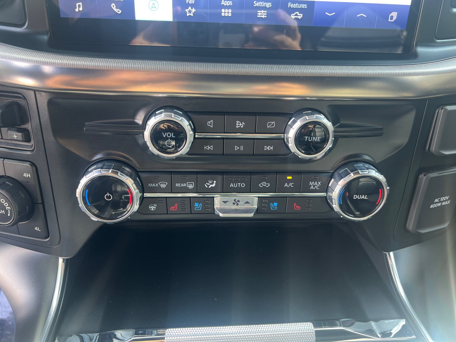 Certified 2022 Ford F150 Raptor w/ Raptor 37 Performance Package AWD/4WD image 18