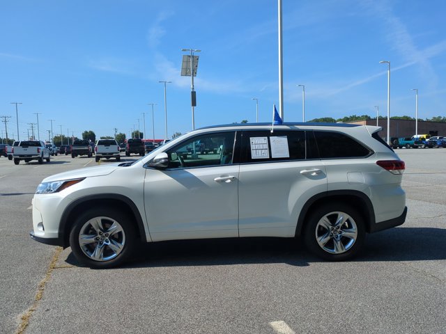 Used 2017 Toyota Highlander Limited FWD image 7
