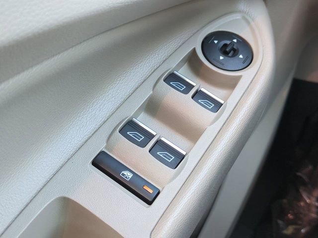 Certified 2019 Ford Escape Titanium image 24