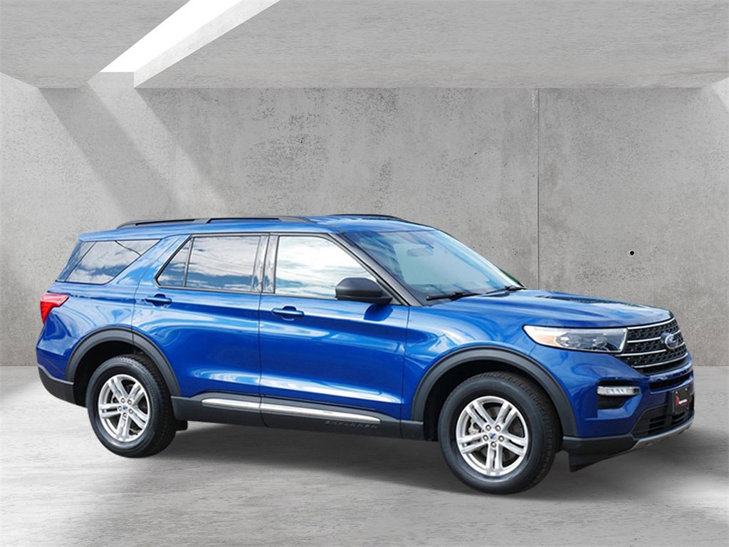 Certified 2023 Ford Explorer XLT w/ Equipment Group 202A