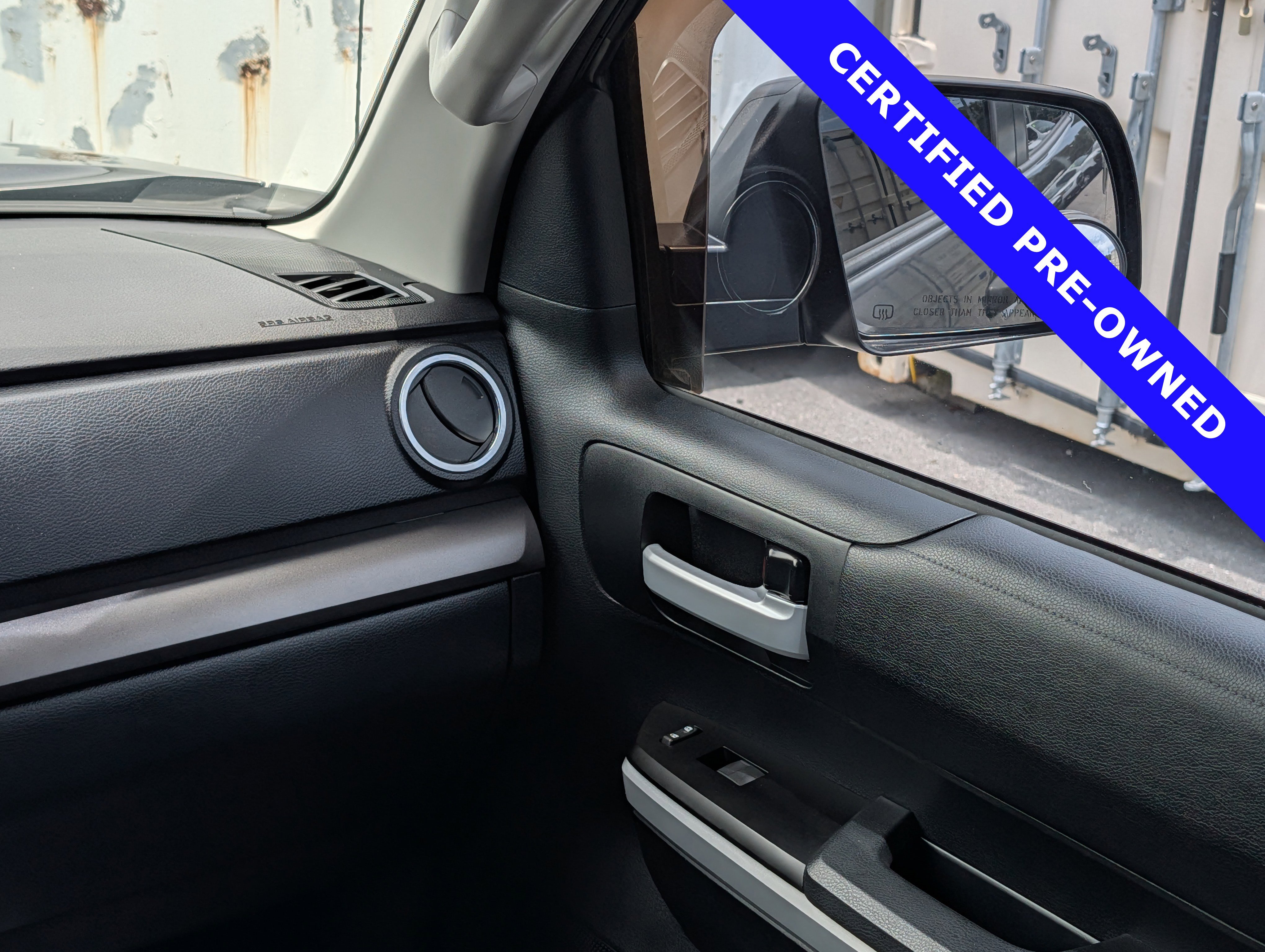 Used 2018 Toyota Tundra SR5 w/ SR5 Upgrade Package RWD image 18