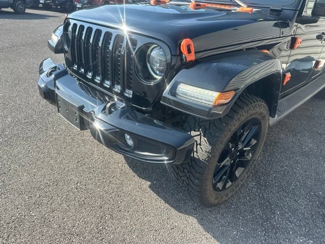 Used 2023 Jeep Gladiator Overland AWD/4WD image 9