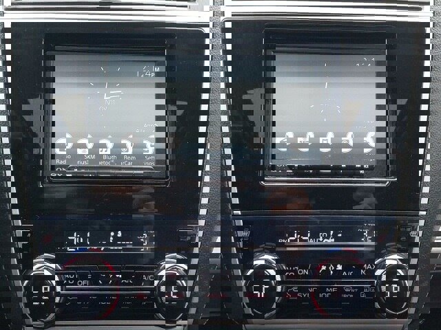 Used 2018 Subaru Outback 2.5i Premium image 19