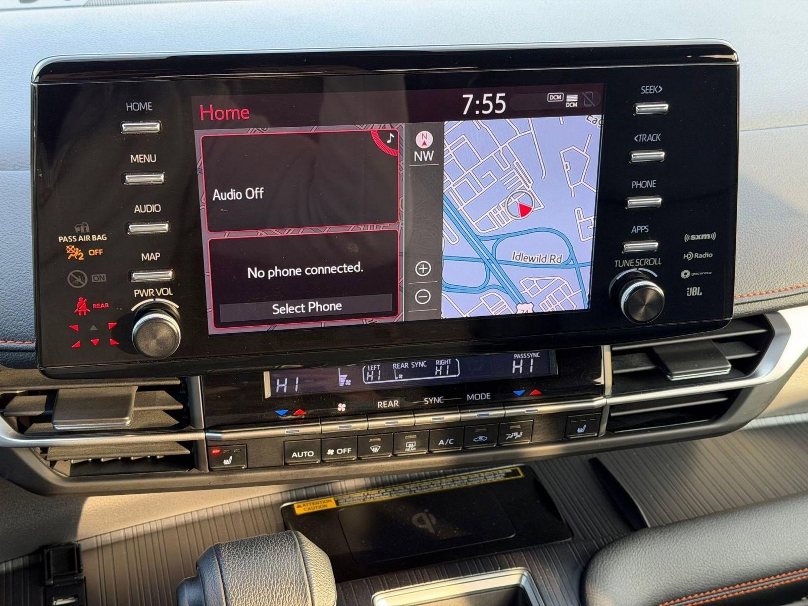 Used 2021 Toyota Sienna XSE w/ XSE Plus Package image 22