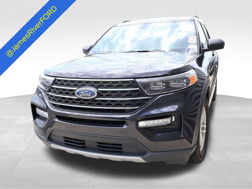 Certified 2024 Ford Explorer XLT w/ Equipment Group 202A AWD/4WD image 2