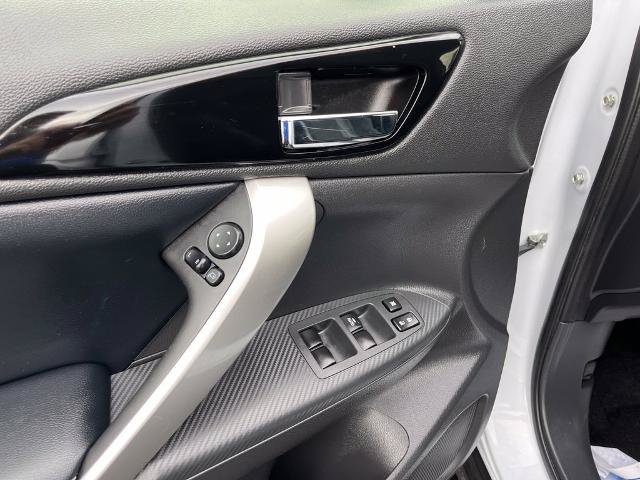 Used 2024 Mitsubishi Eclipse Cross SE AWD/4WD image 19