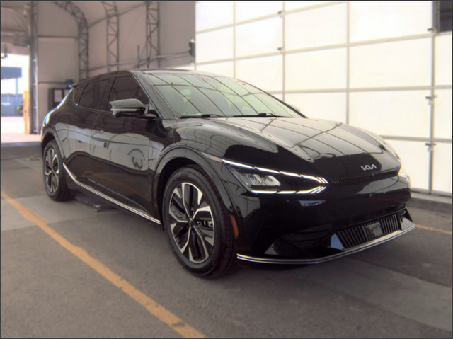 Used 2024 Kia EV6 Wind w/ Wind Technology Package AWD/4WD image 4