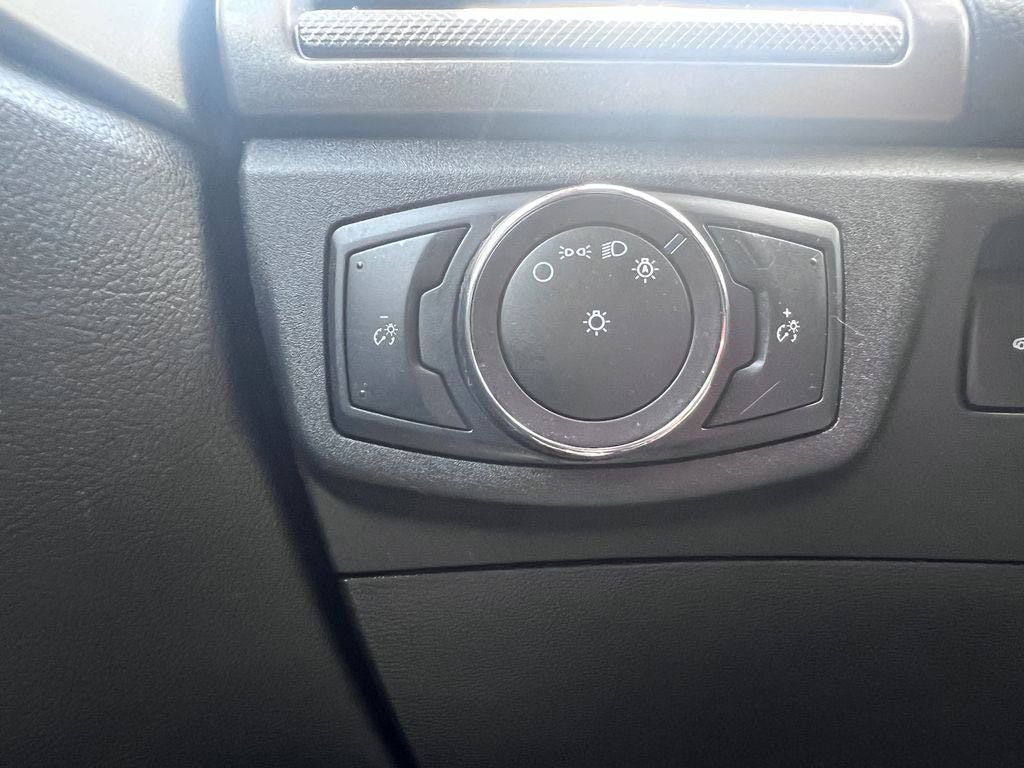 Certified 2019 Ford Fusion SE AWD/4WD image 26