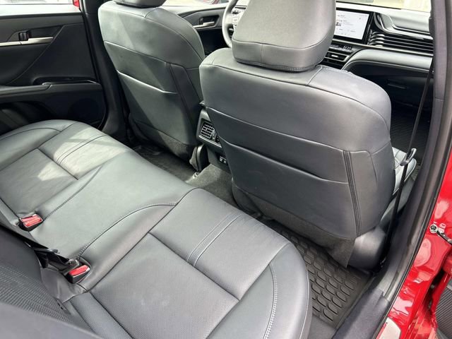 Used 2025 Toyota Camry XSE AWD/4WD image 23