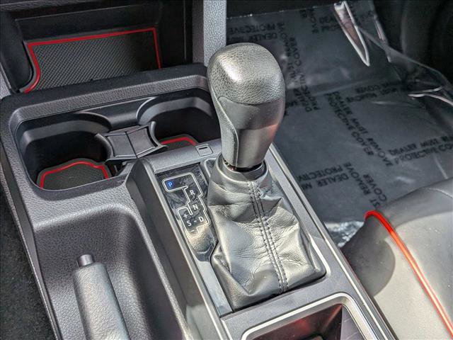 Used 2022 Toyota Tacoma SR w/ SR Convenience Package RWD image 12