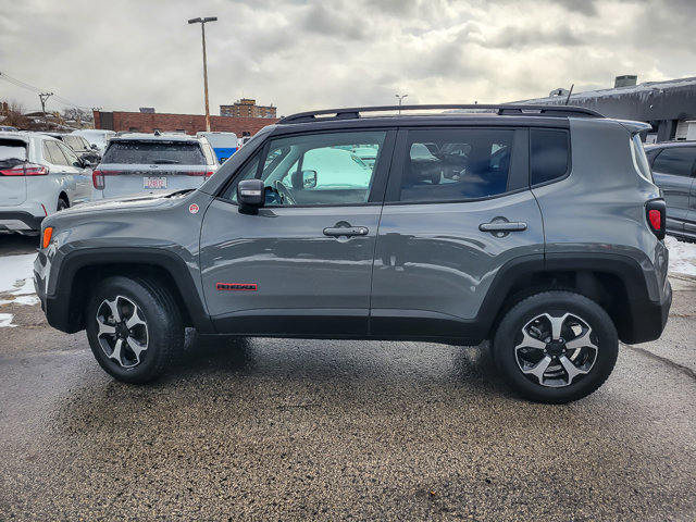 Used 2020 Jeep Renegade Trailhawk w/ UConnect 8.4 Nav Group image 8
