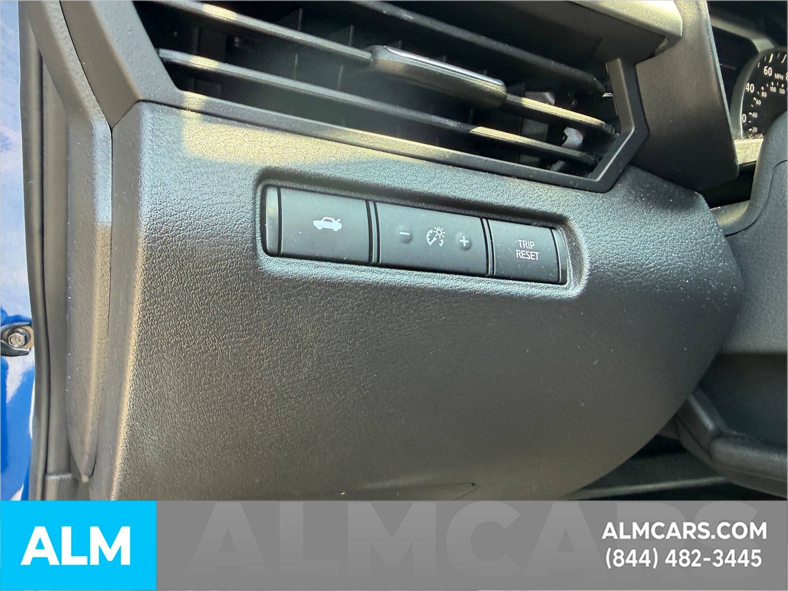 Used 2025 Nissan Altima 2.5 SR FWD image 26