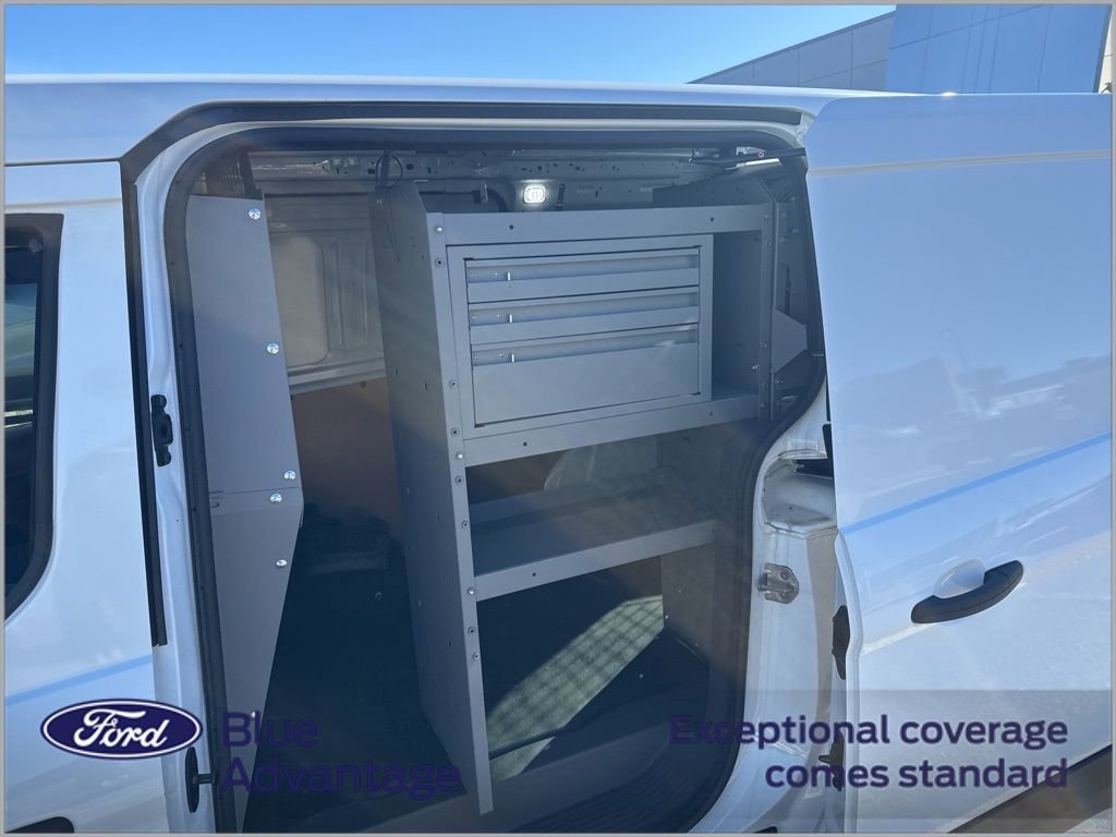 Certified 2023 Ford Transit Connect XL image 11