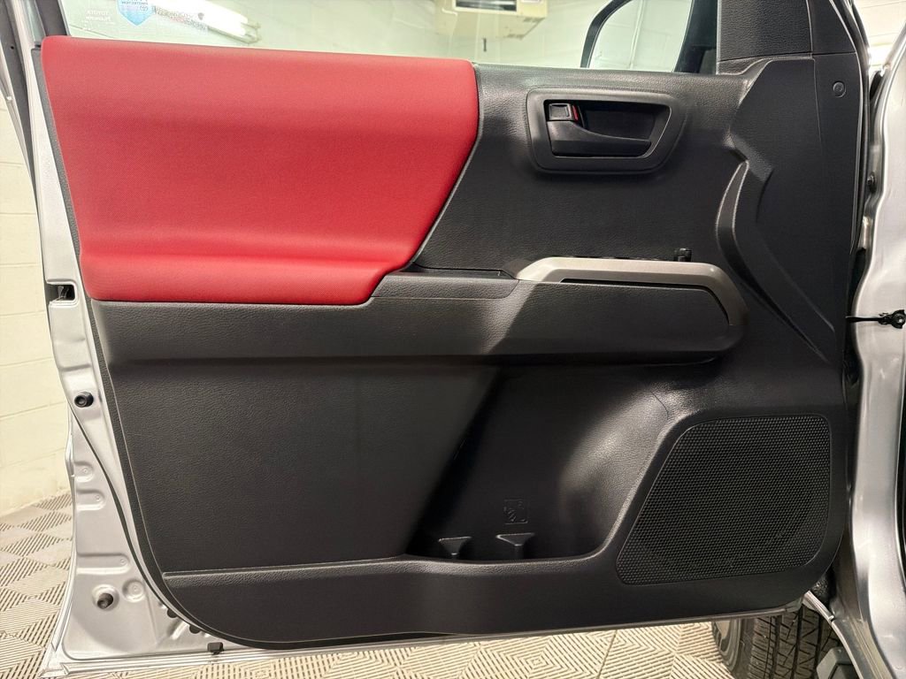 Used 2023 Toyota Tacoma image 15