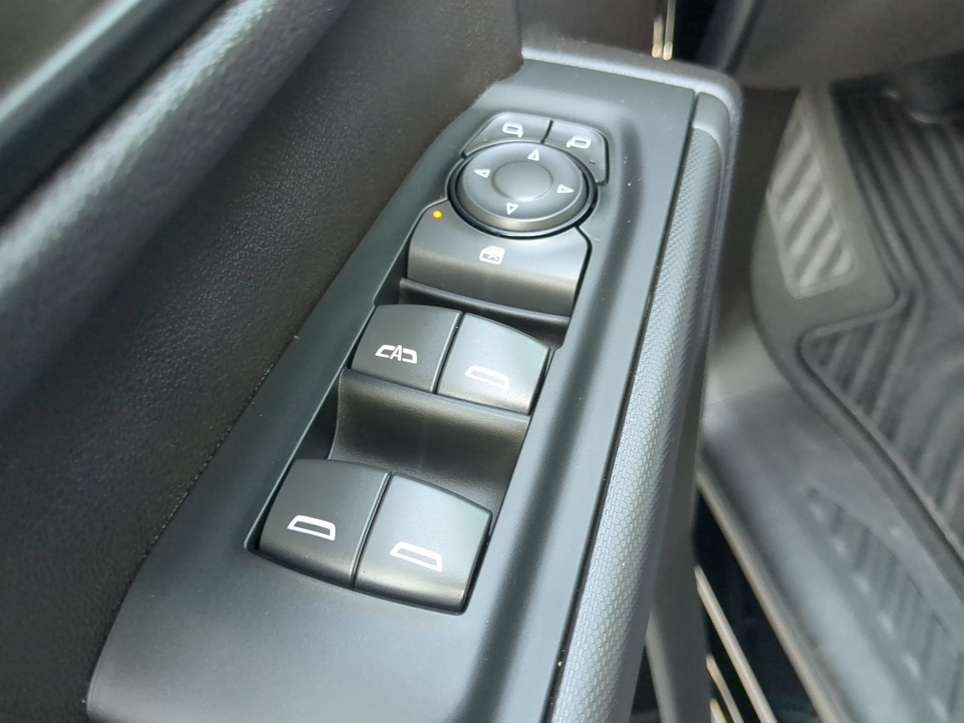 Used 2024 Chevrolet Silverado 1500 Custom RWD image 55