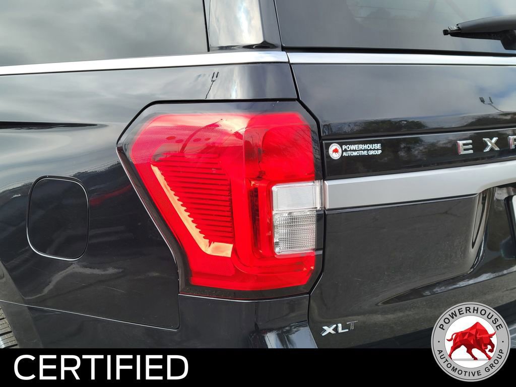 Certified 2023 Ford Expedition Max XLT image 12