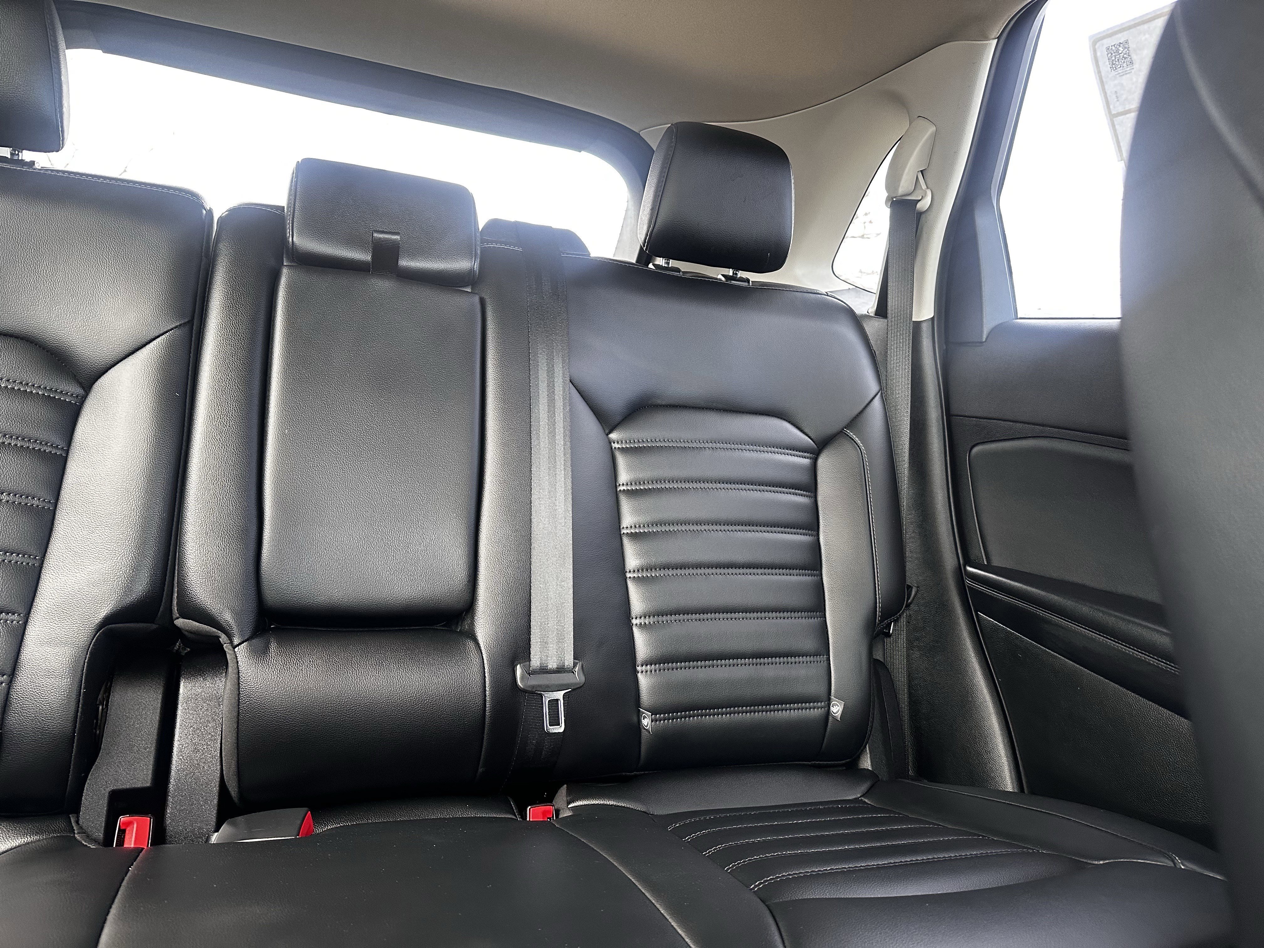 Certified 2022 Ford Edge SEL w/ Convenience Package image 14