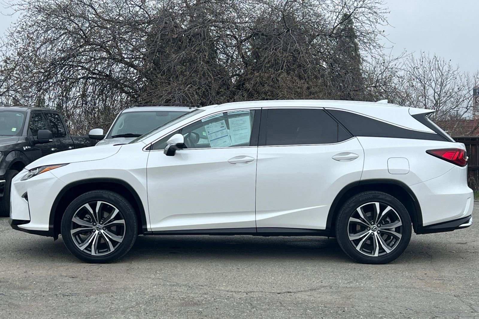 Used 2019 Lexus RX 350L AWD image 2