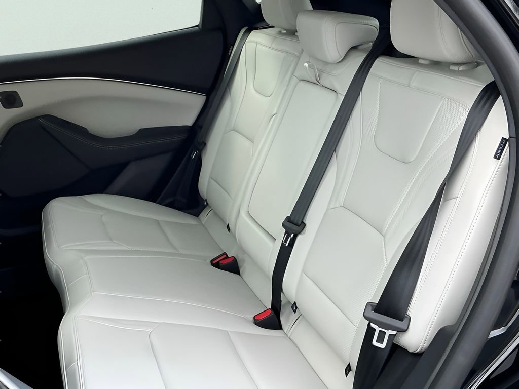 Certified 2025 Ford Mustang Mach-E Premium image 27
