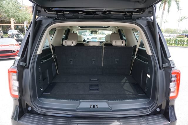 Certified 2023 Ford Expedition Max Limited RWD image 26