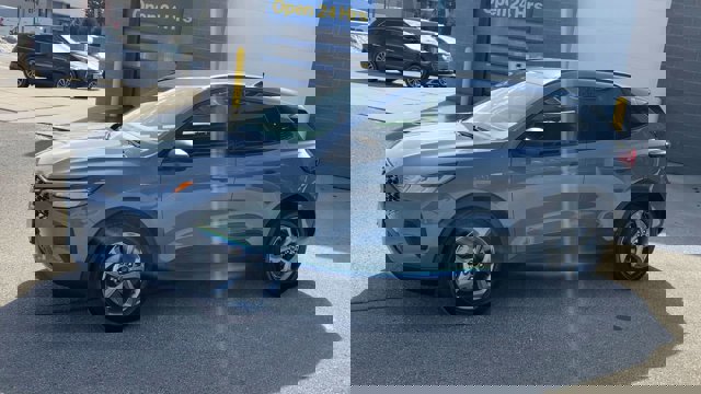 Certified 2025 Ford Escape ST-Line w/ Cold Weather Package image 6